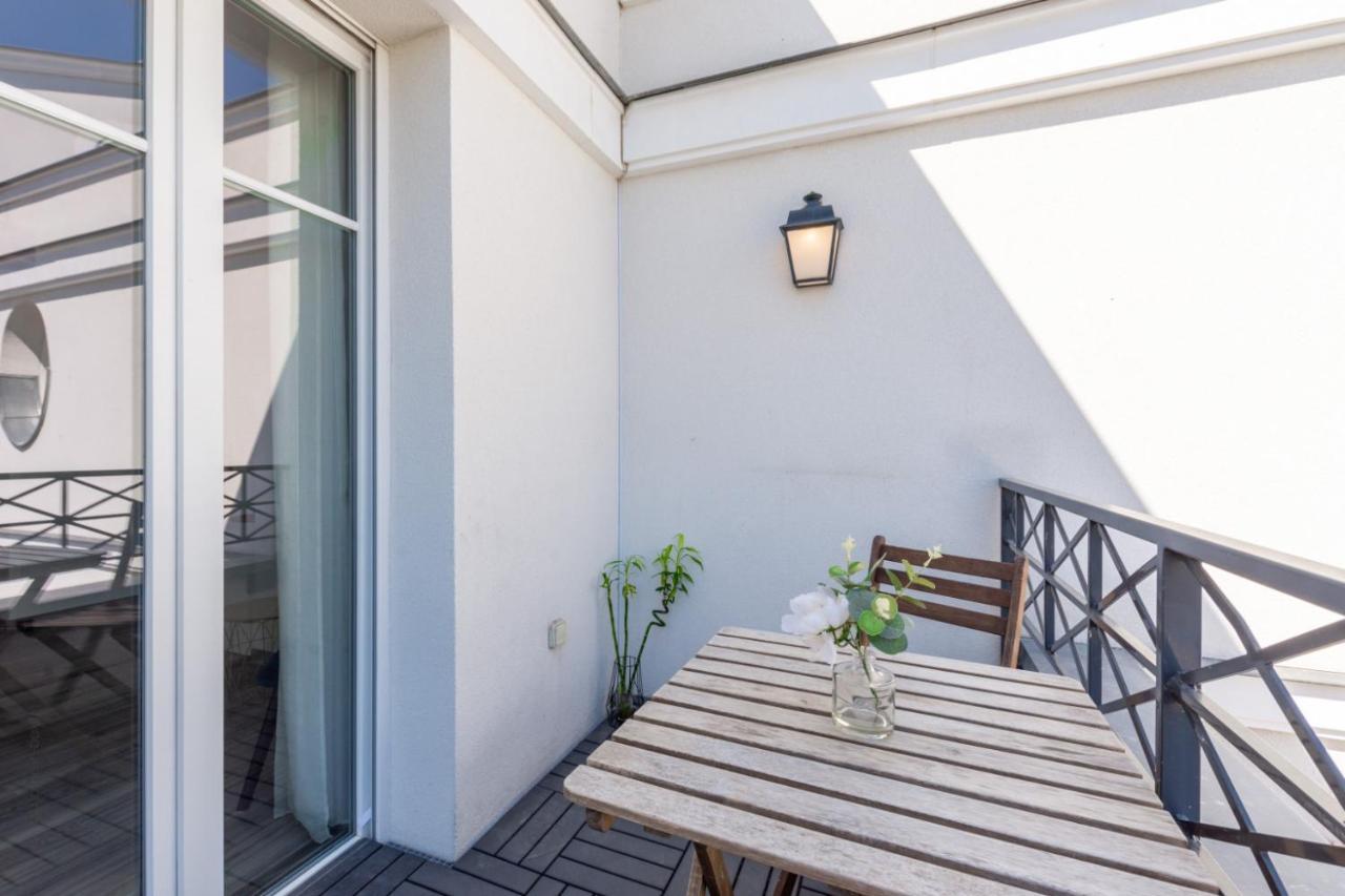 סאריס Happy Guest House מראה חיצוני תמונה
